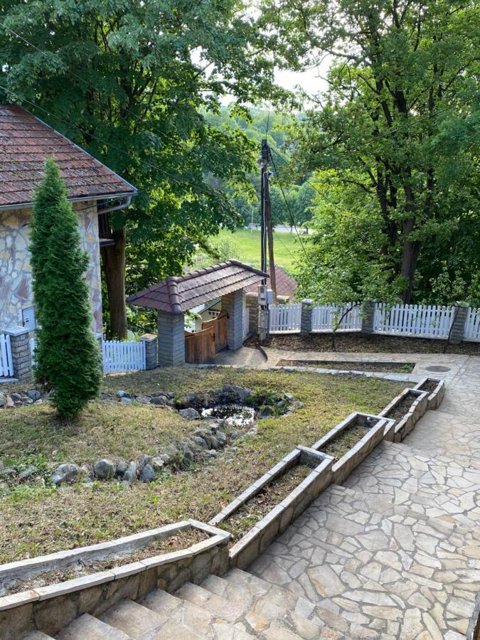 Konaci Nikola Banja Vrujci 호텔 Gornja Toplica 외부 사진